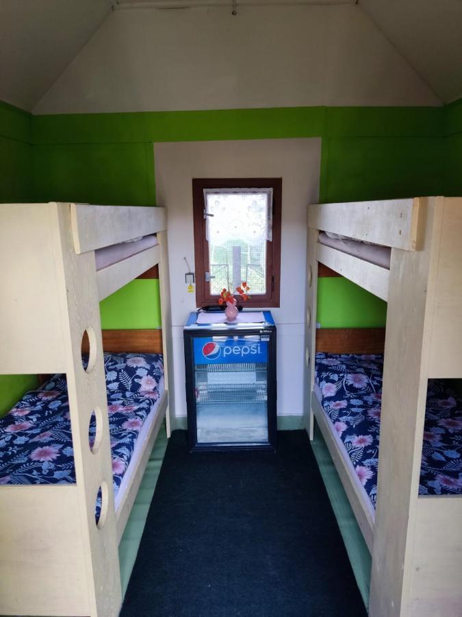 Formanka Hotel & Camp Густопече Экстерьер фото